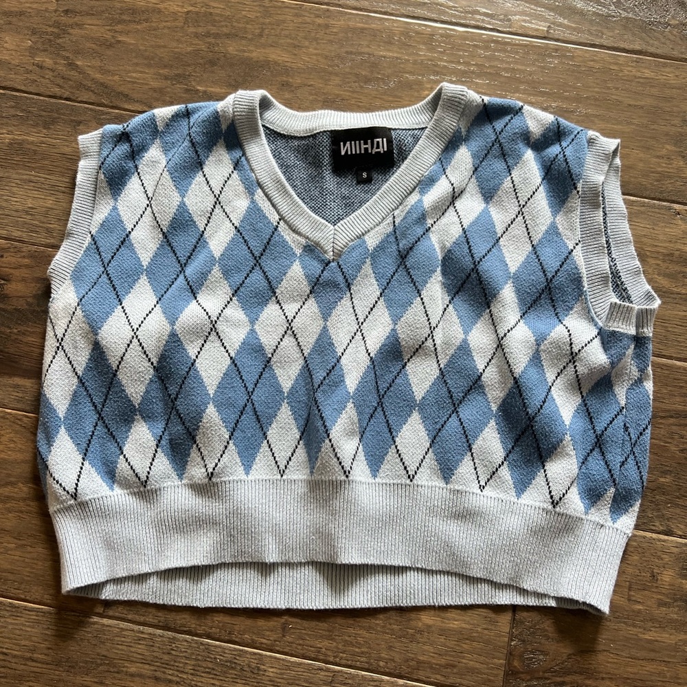 Plaid top